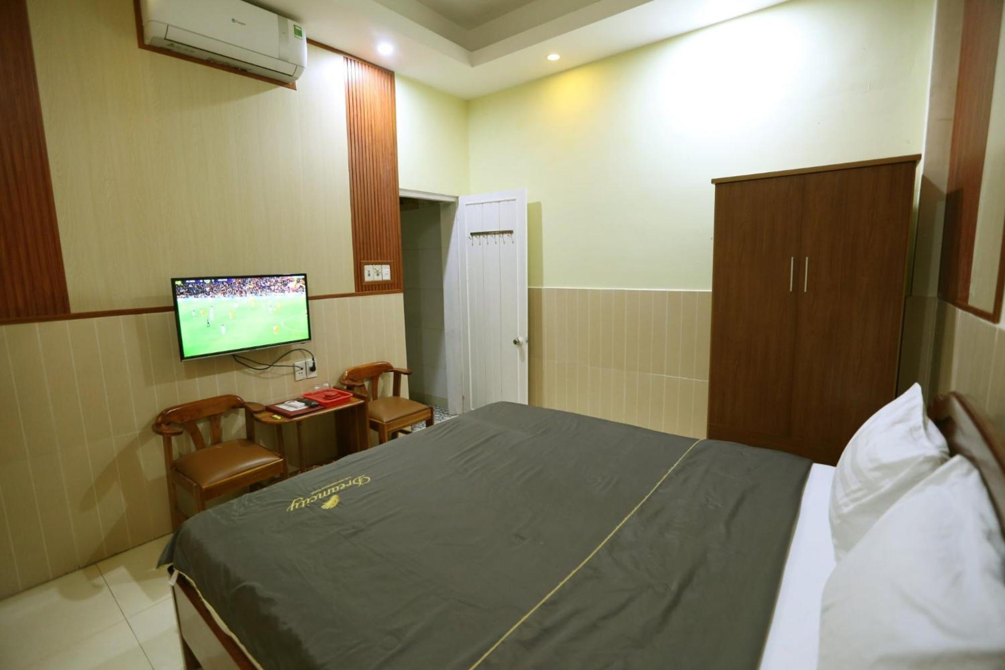Minh Quang Hotel ホイアン エクステリア 写真