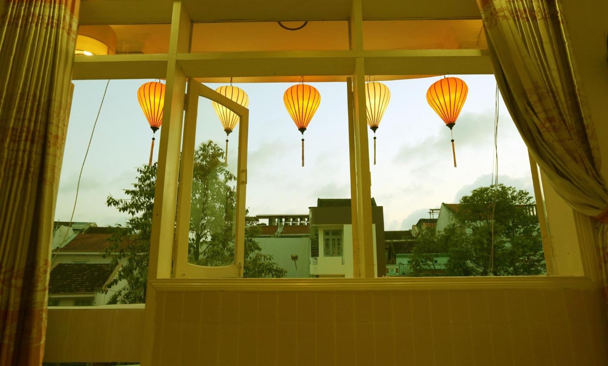 Minh Quang Hotel ホイアン エクステリア 写真