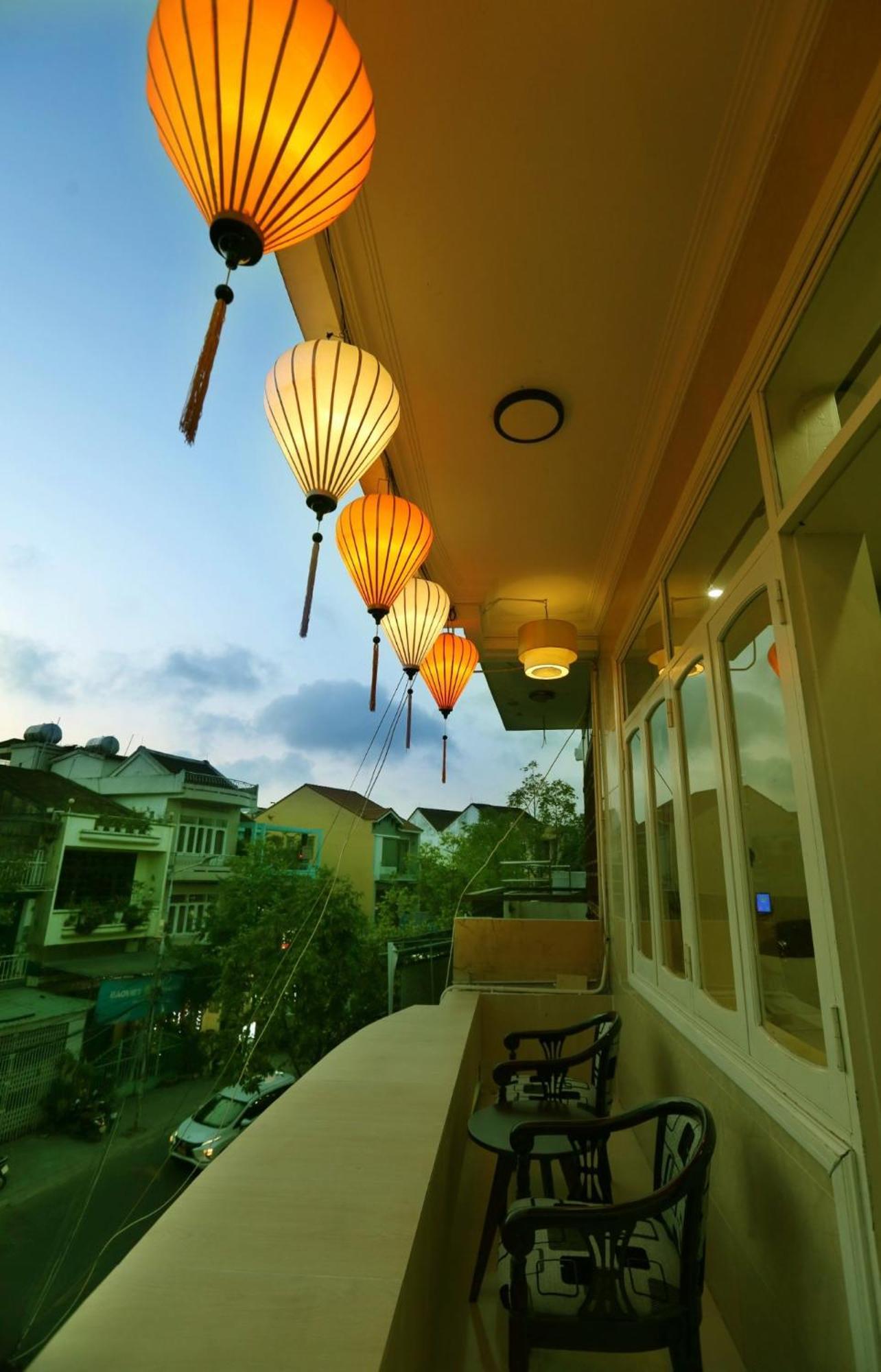 Minh Quang Hotel ホイアン エクステリア 写真