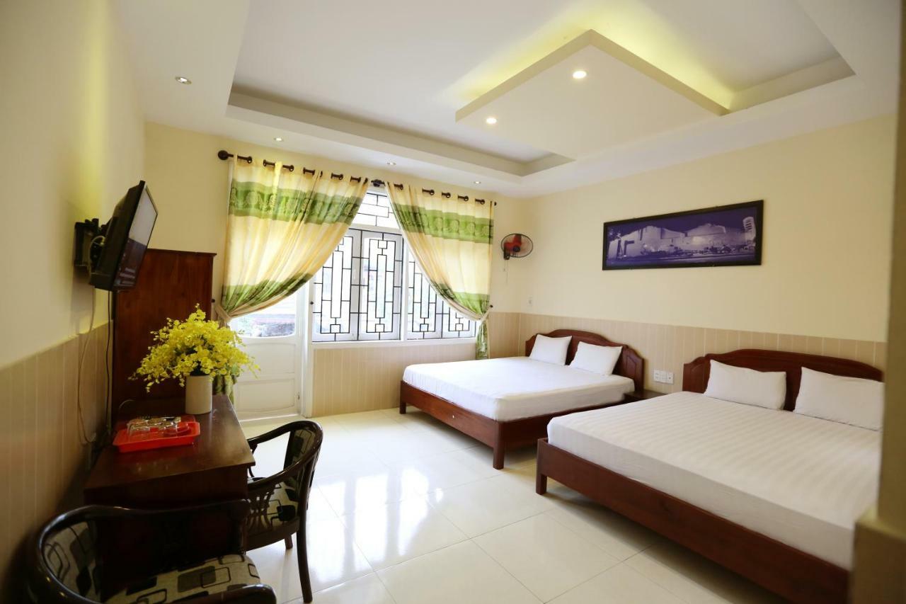 Minh Quang Hotel ホイアン エクステリア 写真