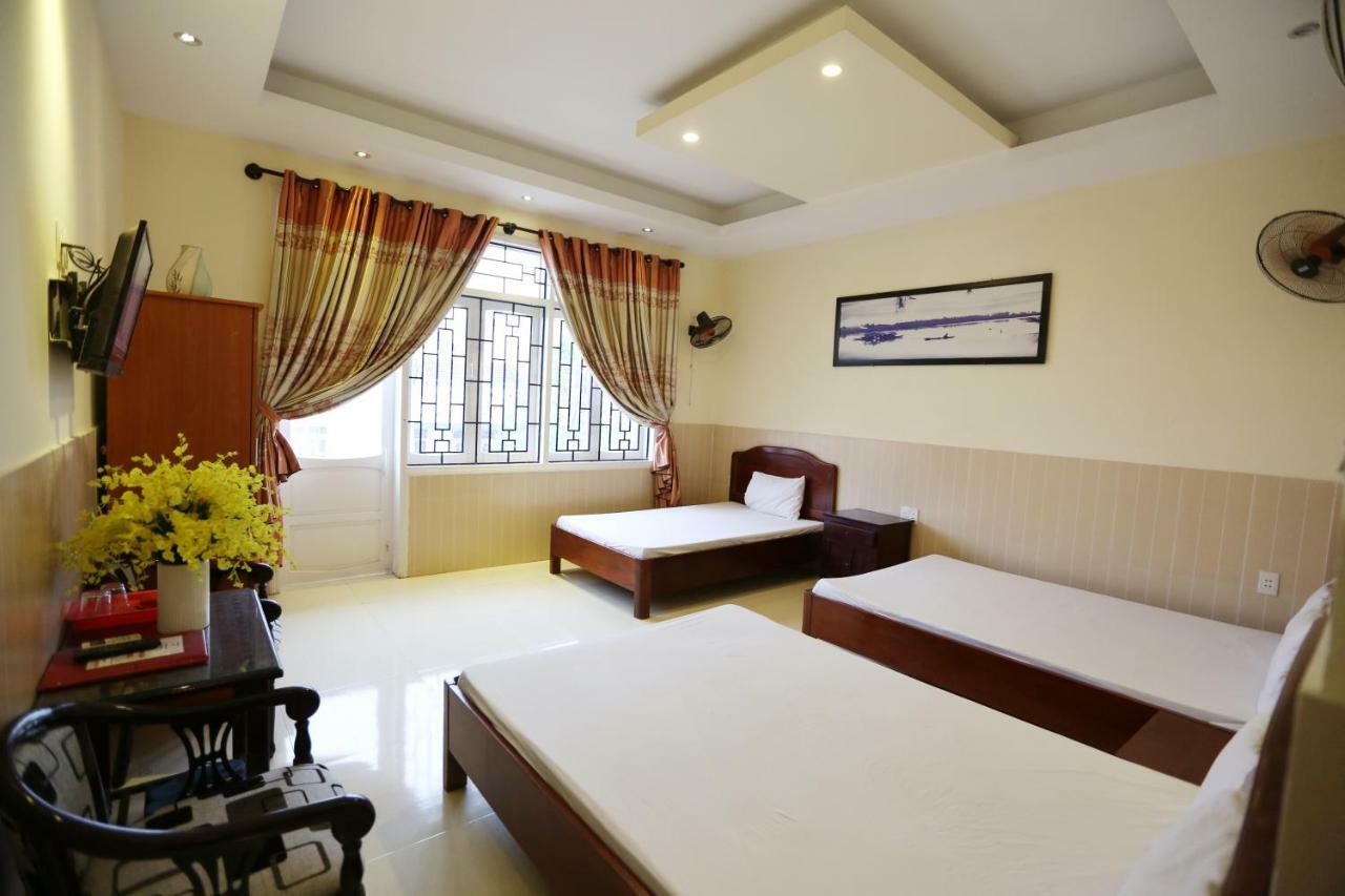 Minh Quang Hotel ホイアン エクステリア 写真