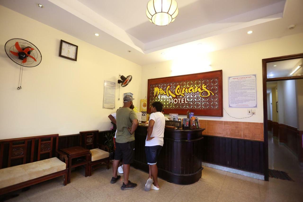Minh Quang Hotel ホイアン エクステリア 写真