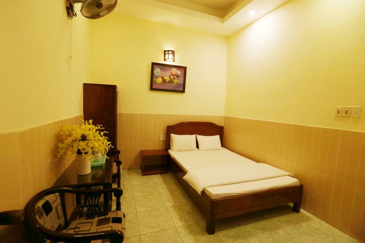Minh Quang Hotel ホイアン エクステリア 写真